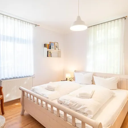 Ferienhaus Schoene 3-raum-whg., 2 Slz, Terrasse, Zentrale Lage Ostseebad Kühlungsborn